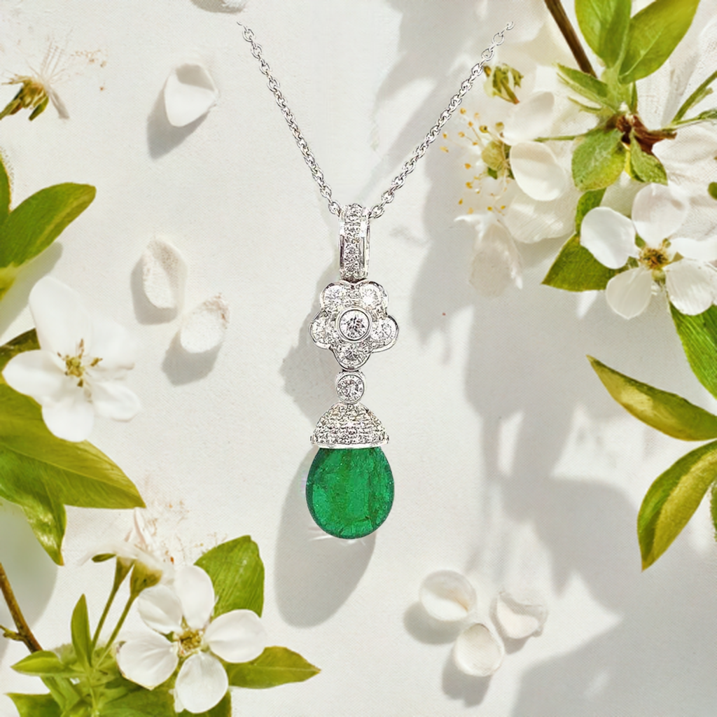 Anhänger Smaragd, Brillant, Halskette Weißgold