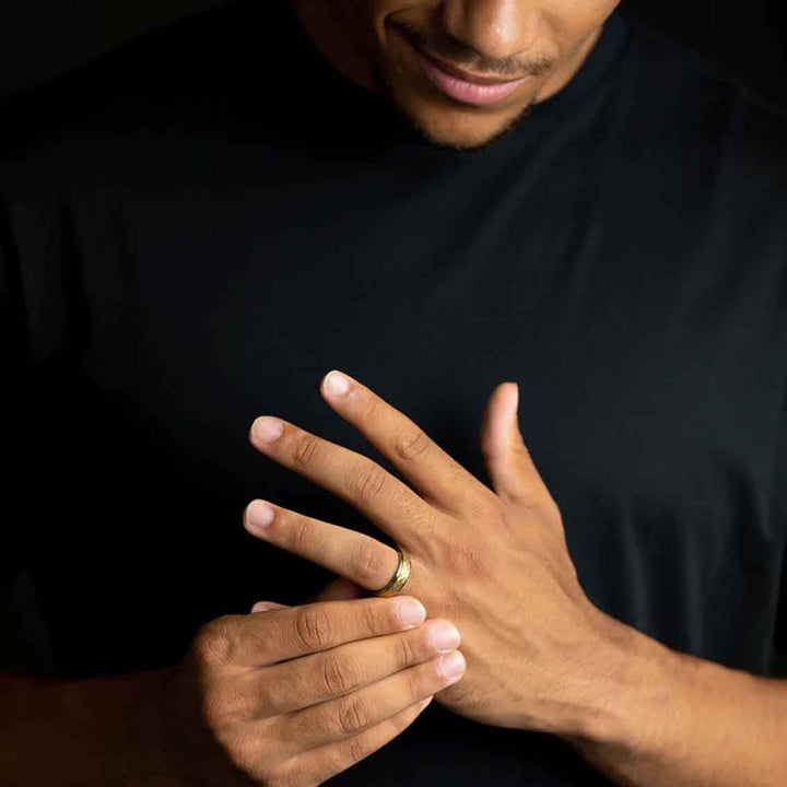 Titanring Herren, 6 mm, Silber- und Gold-Finish