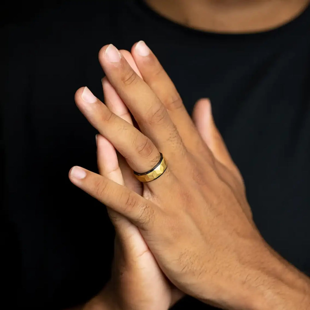 Titanring Herren, 8 mm, Schwarz- und Gold-Finish