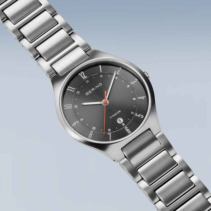Bering Titanium, silber gebürstet, 11739-772