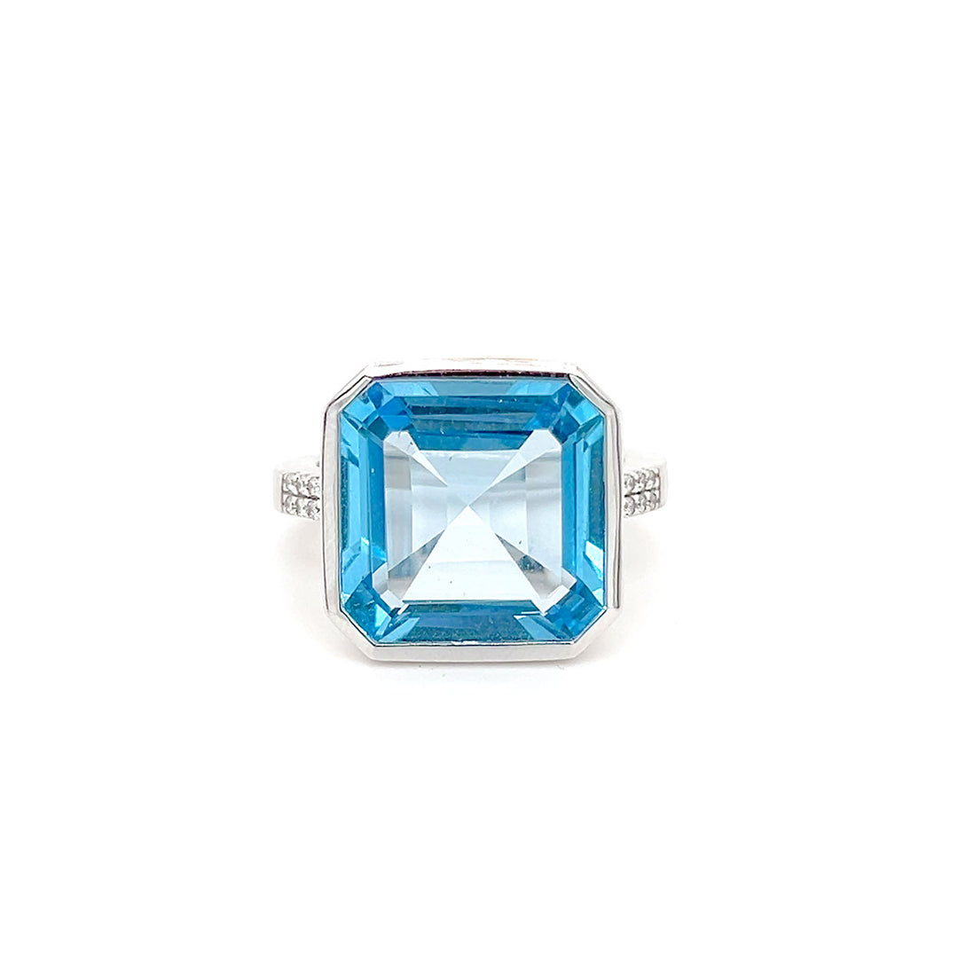 Damenring 585 Weißgold, Opal und Brillanten