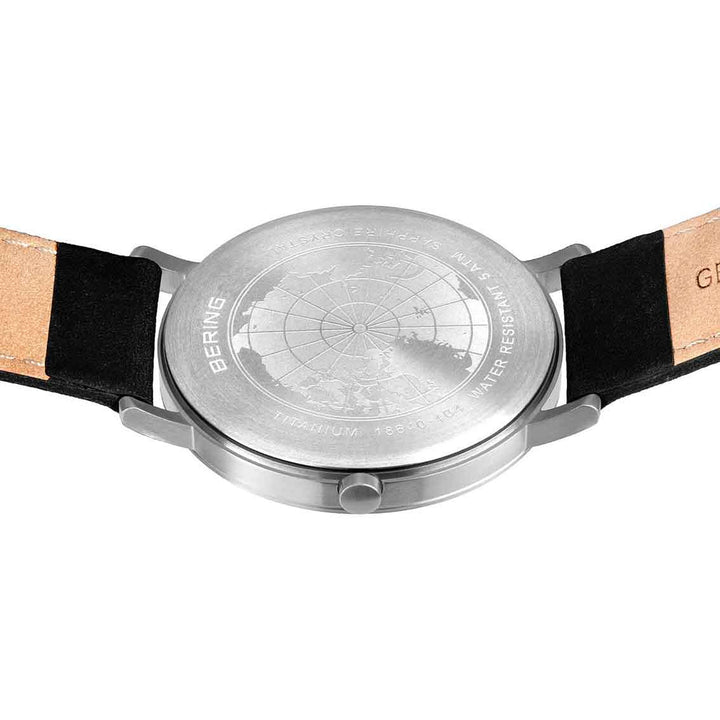 Bering Herrenuhr – Titanium, silber gebürstet 18640-404