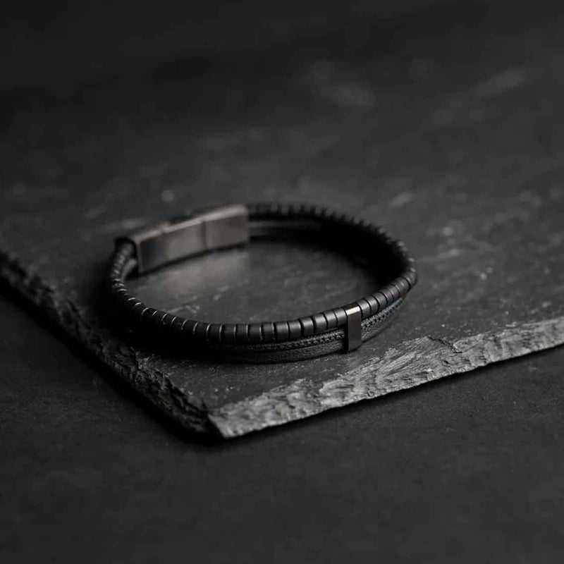 Dreifach-Armband 2 mm, Leder schwarz, Achat schwarz