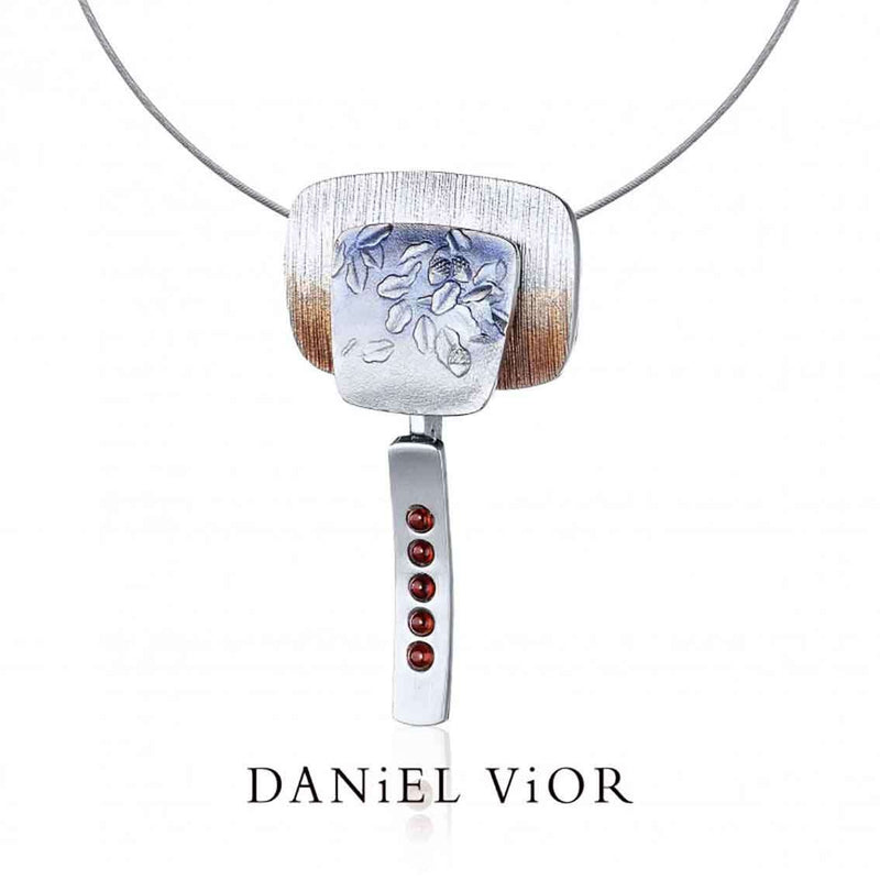 Daniel Vior Anhänger ROURE, Sterlingsilber, braun-blau emailliert - My Fine Jewellery